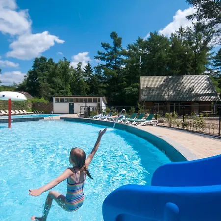 펜션 Familiehuis De Spar