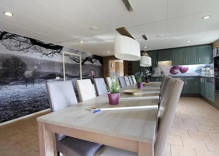 Familiehuis De Spar Semesterbostad *